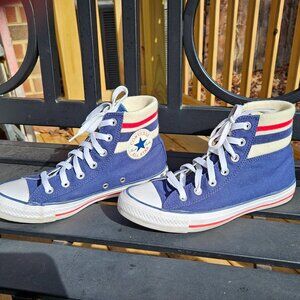 Men's 6 Women's 8 Converse high tops with knit cuff at top!